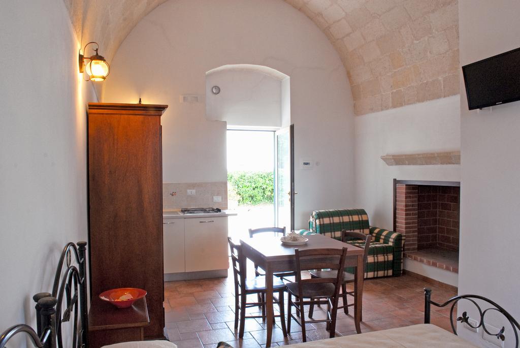 Masseria Strada Agriturismo Ginosa Δωμάτιο φωτογραφία