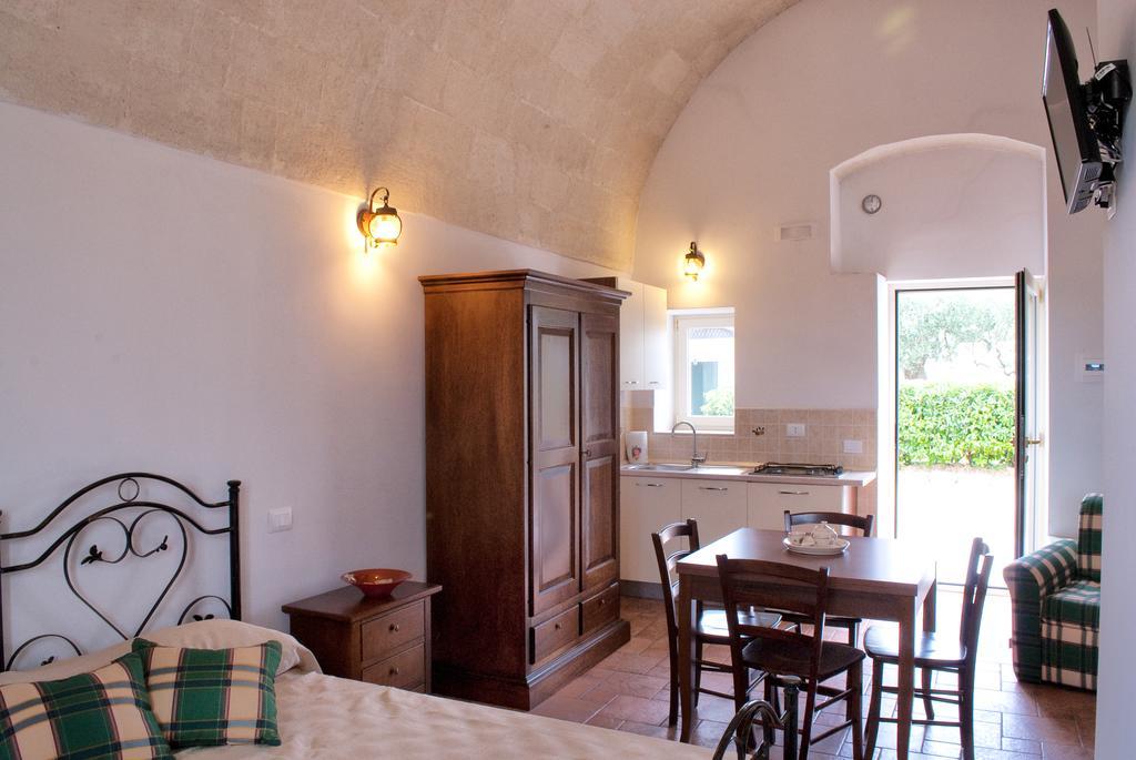 Masseria Strada Agriturismo Ginosa Δωμάτιο φωτογραφία
